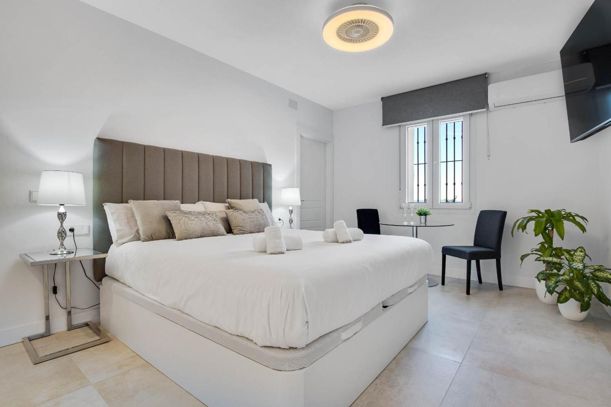 Caminito Rey & Banderas Spa Relax Carratraca ภายนอก รูปภาพ