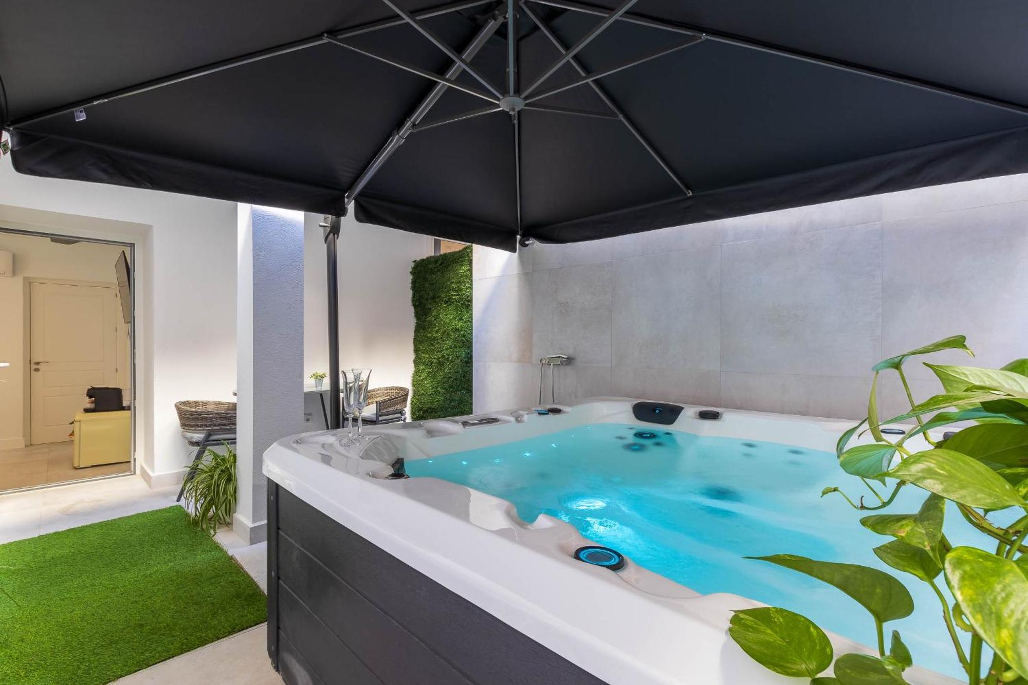 Caminito Rey & Banderas Spa Relax Carratraca ภายนอก รูปภาพ