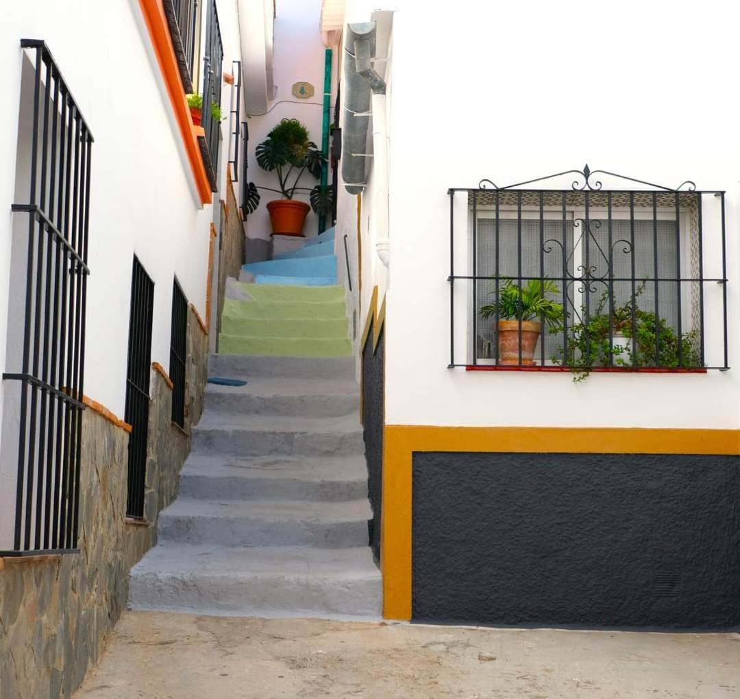 Caminito Rey & Banderas Spa Relax Carratraca ภายนอก รูปภาพ