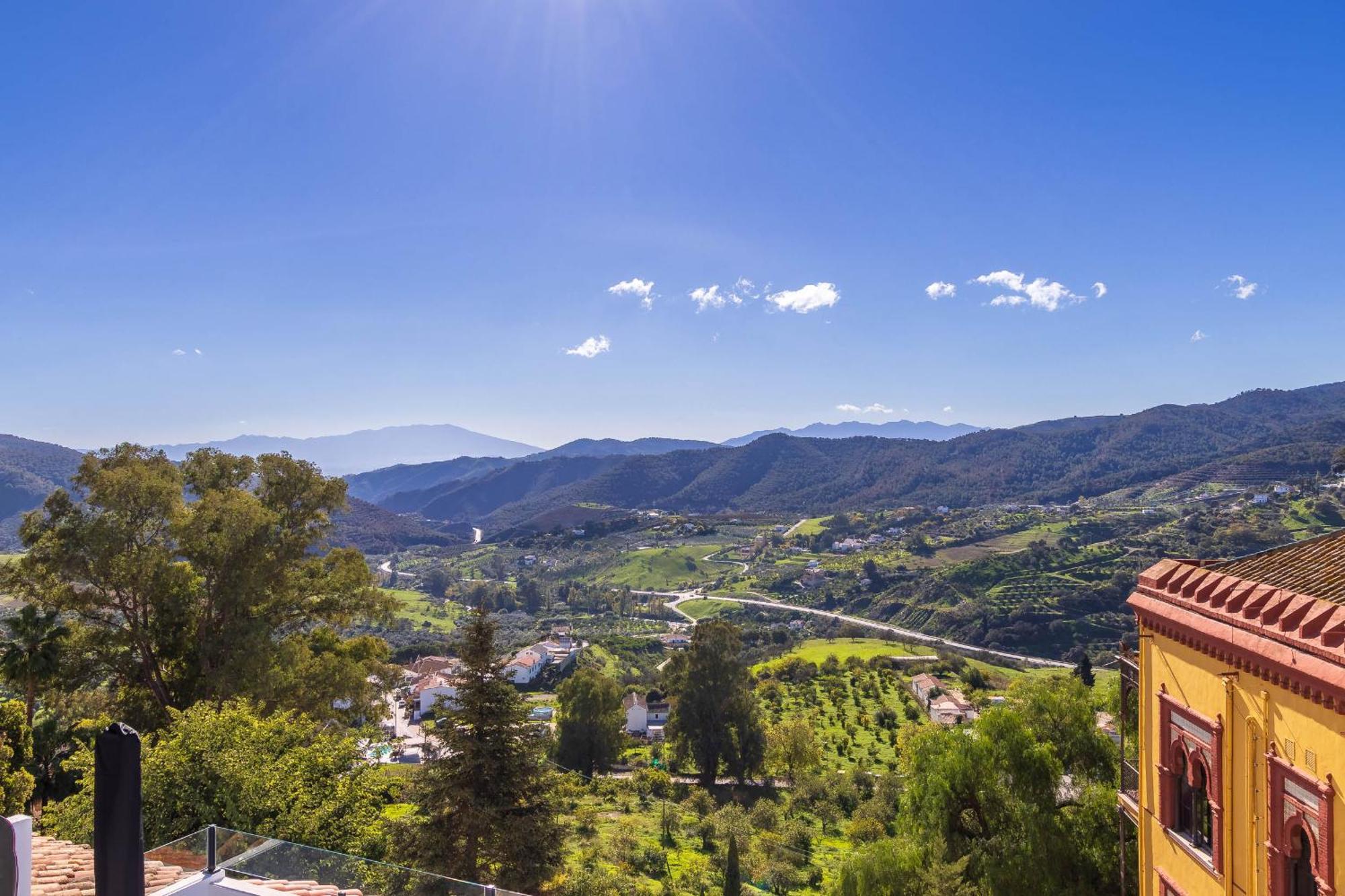 Caminito Rey & Banderas Spa Relax Carratraca ภายนอก รูปภาพ